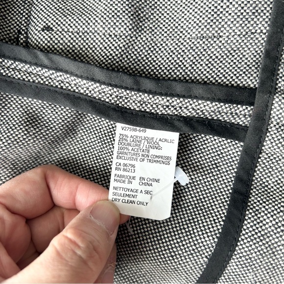 Tristan & Iseut Wool Blend Puff Sleeve Embroidery Blazer - Picture 15 of 15